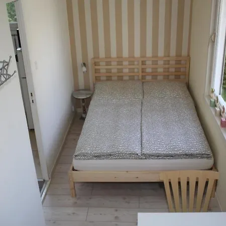 In Storkow Mit Schoenem Garten Hébergement de vacances